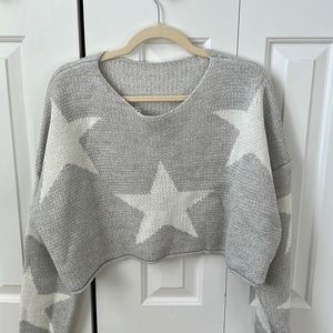 SHEIN size small flowy cropped star sweater